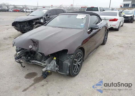 2021 Mercedes-Benz E 450 4Matic z USA, uszkodzony, nr VIN W1K1K5KB8MF159254